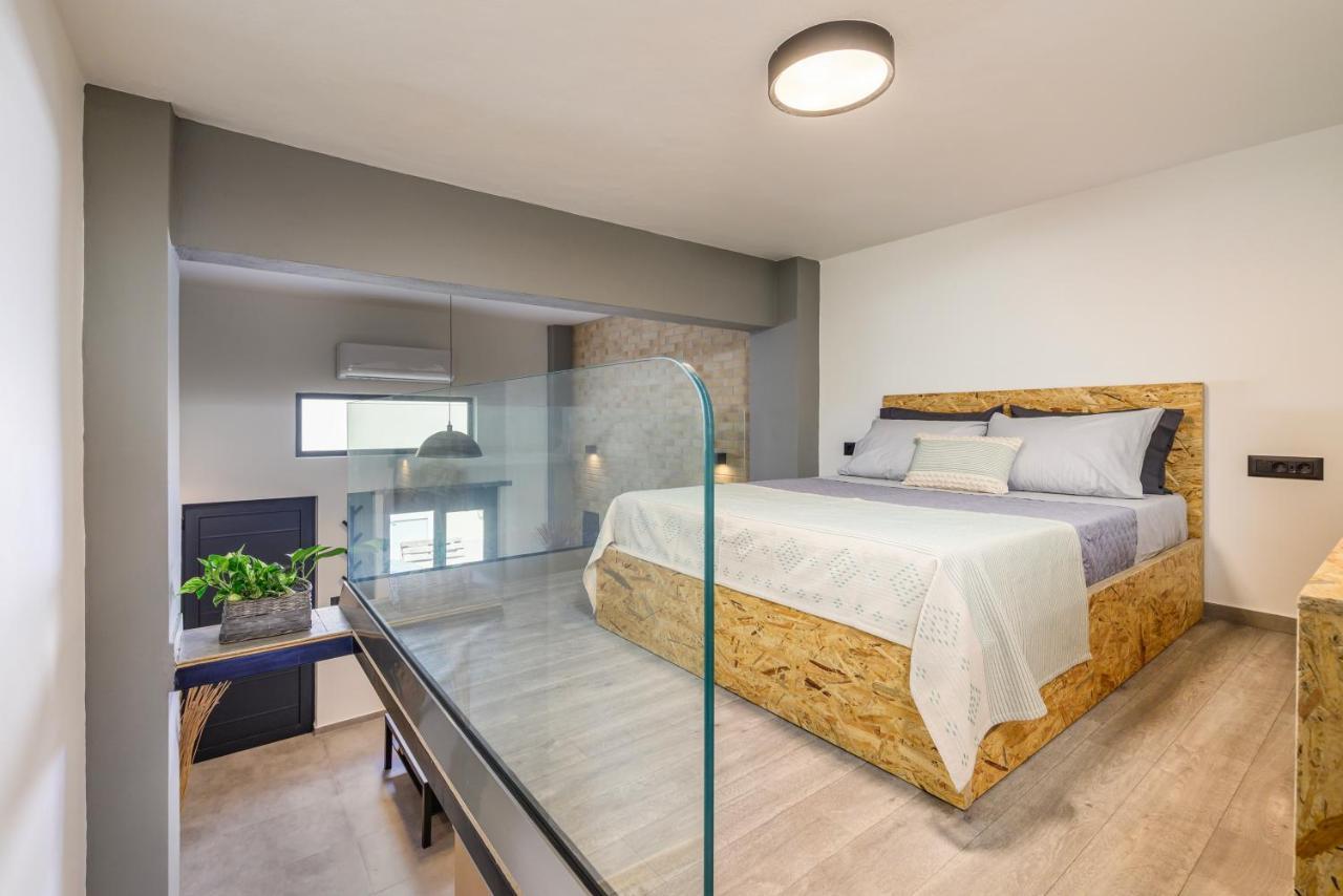 Loft 1 Apartment